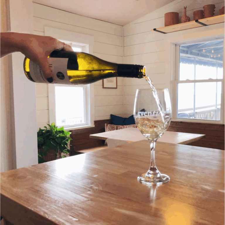 even tide logo 1 768x768